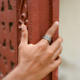 Tropical silver band